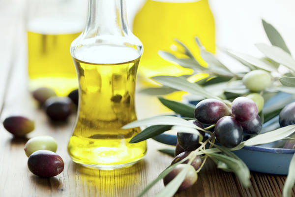Olio d'oliva, tutti i benefici per la salute
