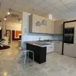 Cucina, il paraschizzi diventa protagonista