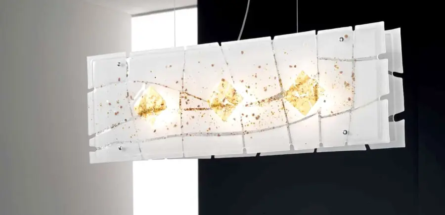 Come sfruttare i lampadari per illuminare la casa