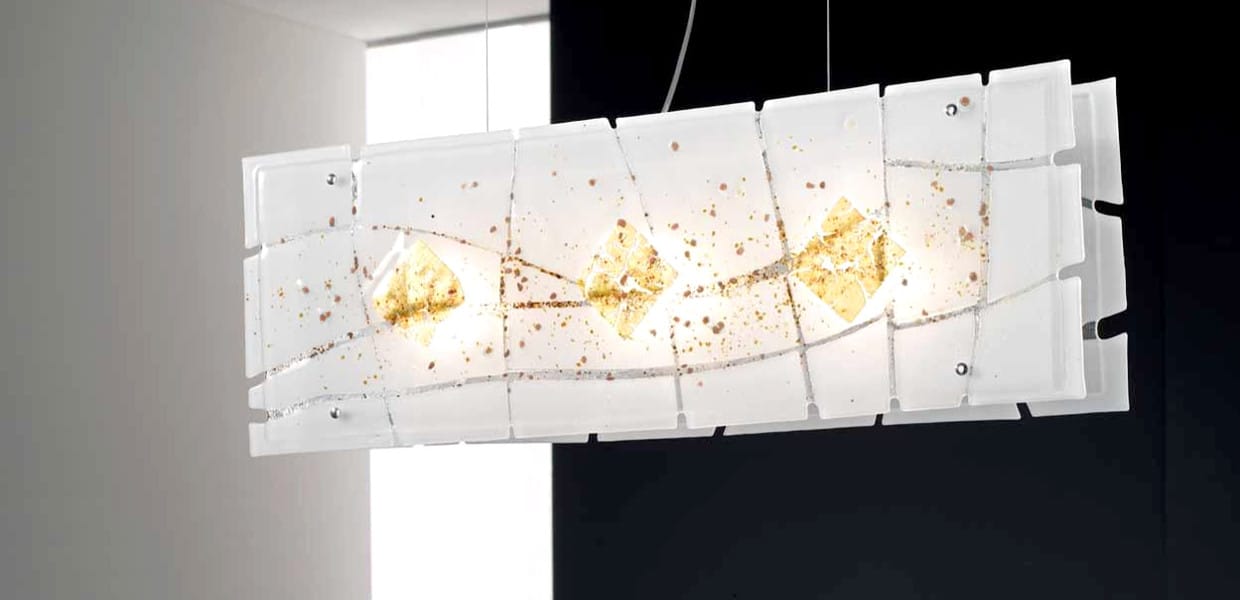 Come sfruttare i lampadari per illuminare la casa