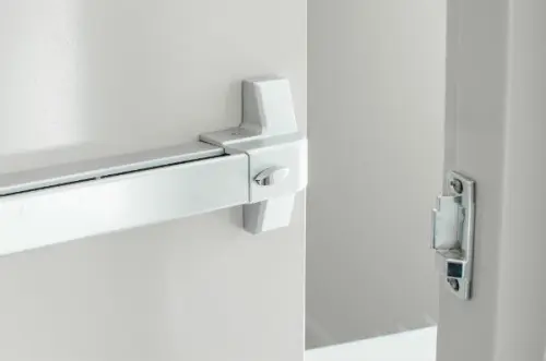 Quando una porta tagliafuoco ci può salvare la vita