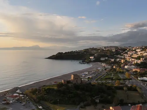 Livorno spiagge: guida alla Costa degli Etruschi