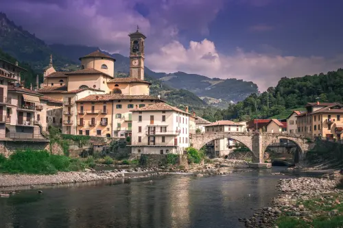 Pontremoli cosa vedere: guida alla Lunigiana