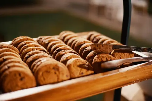 Biscotti di Natale da Regalare: Impasti e Decori