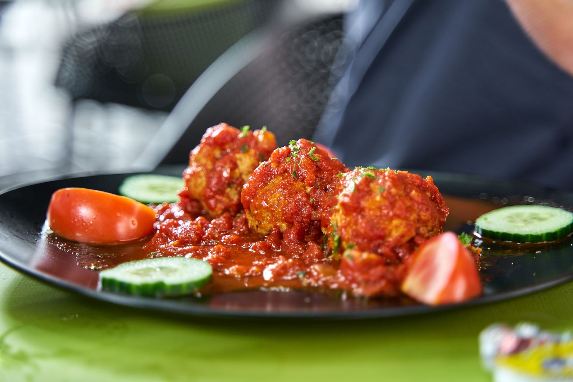 Polpette al sugo: morbide dentro e saporite