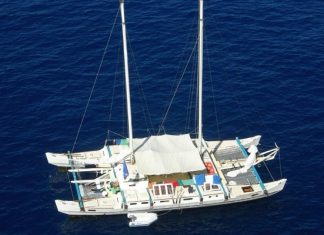 Vacanza in catamarano: motivi e consigli per passare una splendida estate Vacanza in catamarano